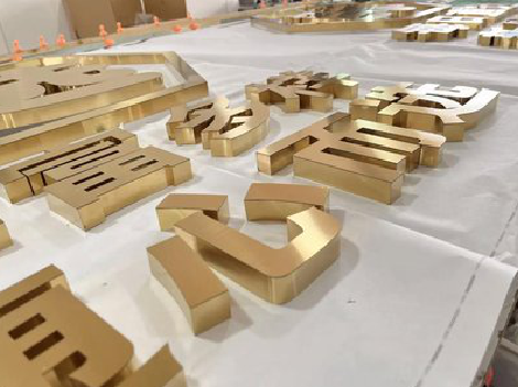 汉中拉丝不锈钢字的特点。